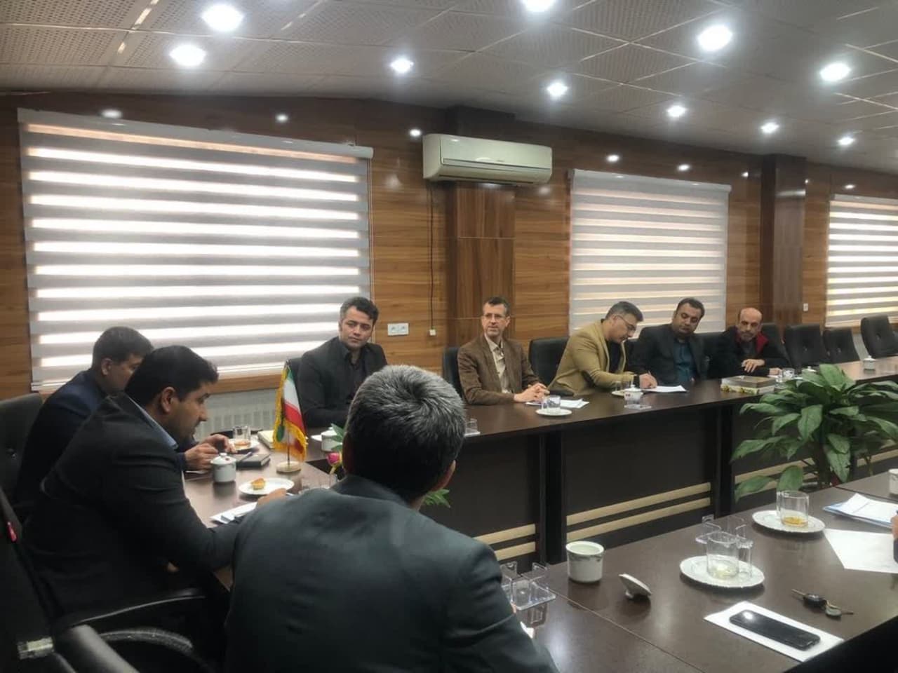 برگزاری جلسه شورای انجمن اولیاء و مربیان شهرستان 